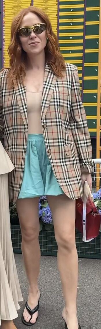 Angela Scanlon