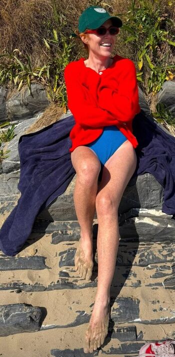 Full leaked Angela scanlon private photo