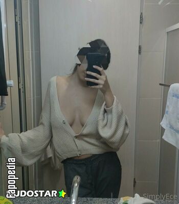 Full leaked Angelece private photo