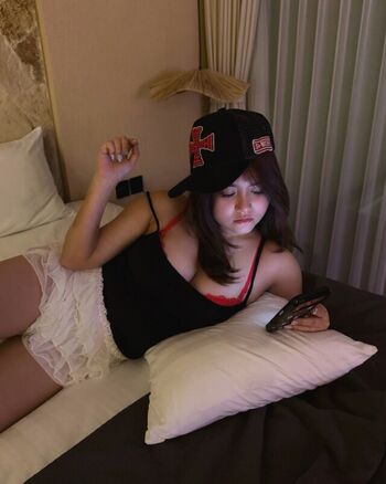 Full leaked Angellytl private photo