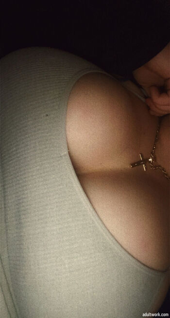 Full leaked Anika louise private photo