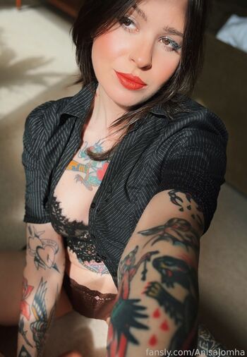 Full leaked Anisa jomha private photo