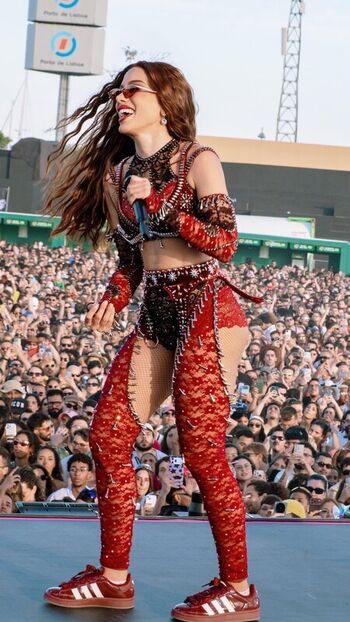 Full leaked Anitta private photo