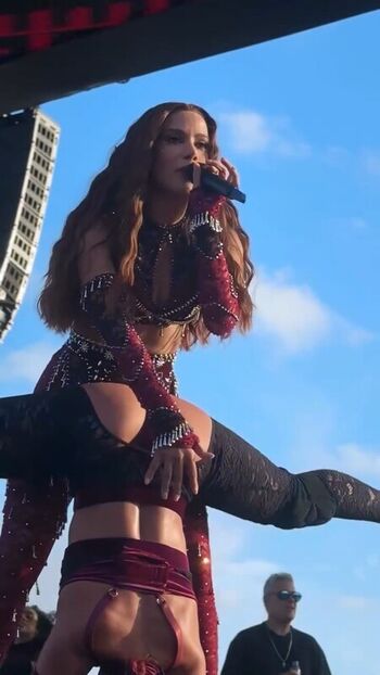 Full leaked Anitta private photo