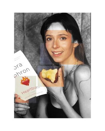 Anjelica Bette Fellini