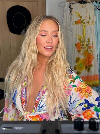 Full leaked Anna camp private photo