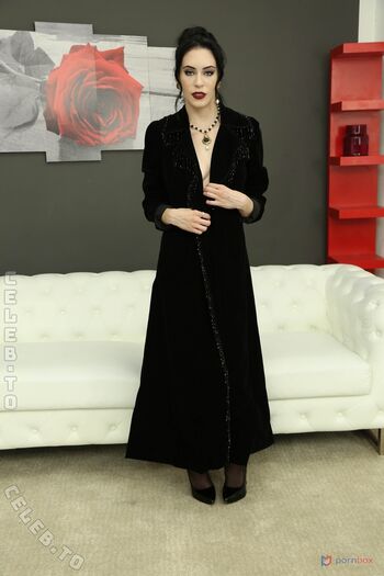 Full leaked Anna de ville page private photo