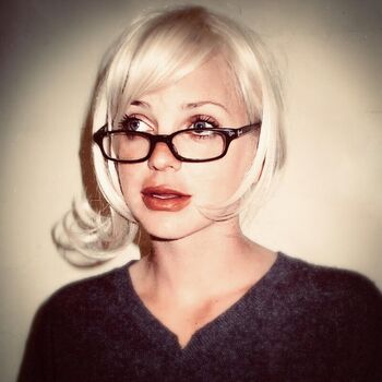 Full leaked Anna faris page private photo