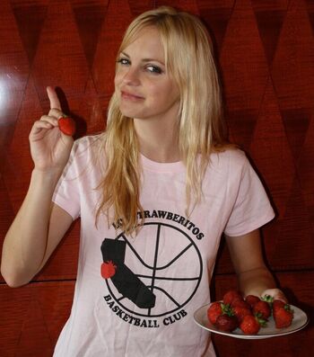 Full leaked Anna faris page private photo