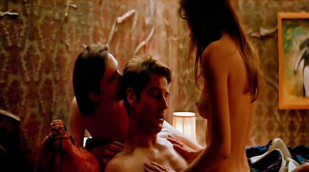 Full leaked Anna friel private photo