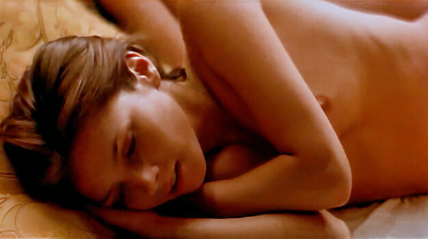 Full leaked Anna friel private photo