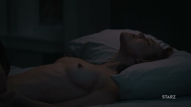 Anna Friel