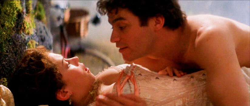 Full leaked Anna friel private photo