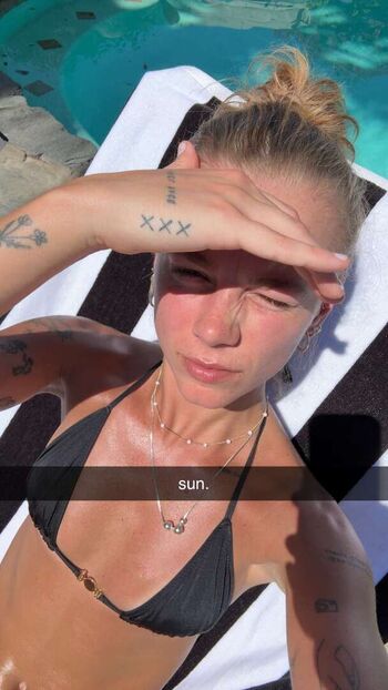Full leaked Anna shumate page private photo