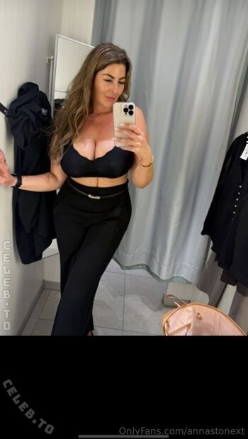 Full leaked Anna stone private photo