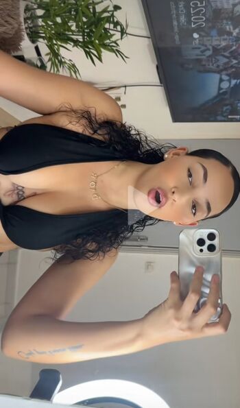Full leaked Annaaeeelle private photo