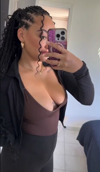 Full leaked Annaaeeelle private photo