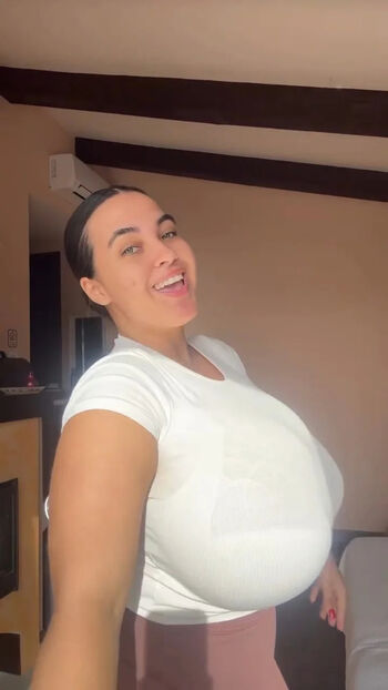 Full leaked Anneris private photo