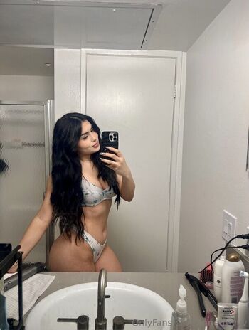 Annette Vasquez