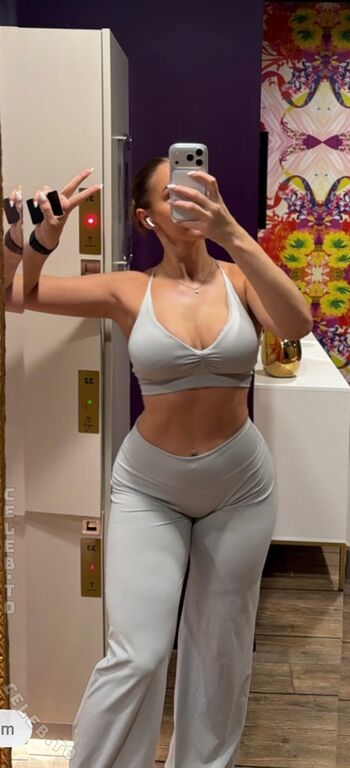 Full leaked Annetthr private photo