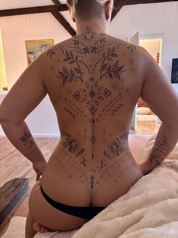 Full leaked Annhlsz private photo