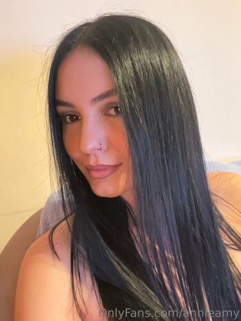 Full leaked Annie amy private photo