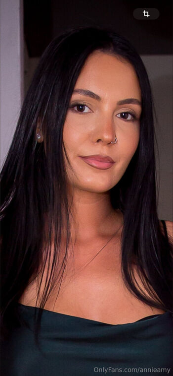 Full leaked Annie amy private photo