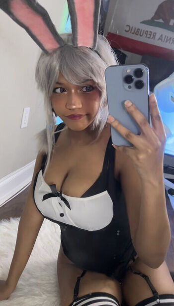 Full leaked Annie grenson page private photo