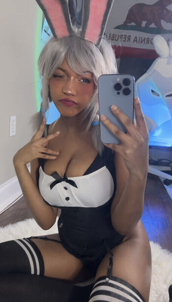 Full leaked Annie grenson page private photo