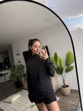 Full leaked Anniedreams private photo