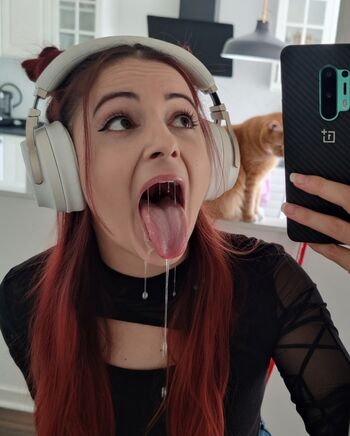 Full leaked Anniefuchsia private photo