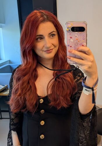 Full leaked Anniefuchsia private photo