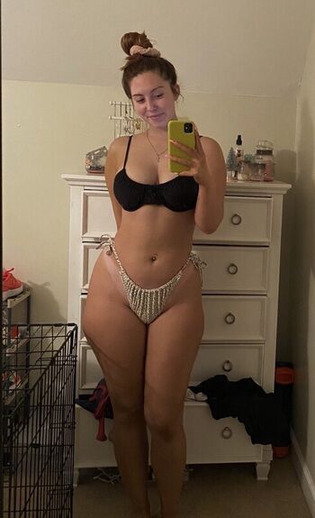 Full leaked Annmariemiller private photo