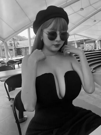 Full leaked Anny kreslinee private photo