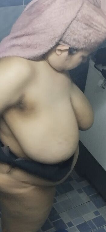 Full leaked Anouk bustyy private photo