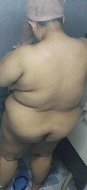 Full leaked Anouk bustyy private photo