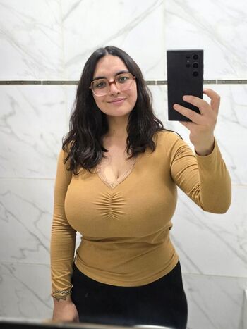 Full leaked Antitobusto private photo