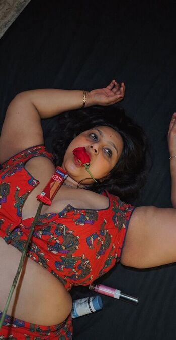 Full leaked Anupamaswathi private photo