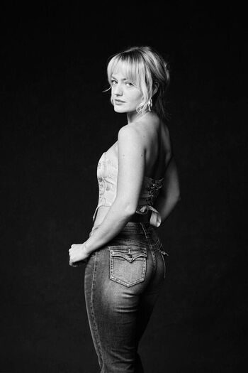 Full leaked Anuschka van private photo
