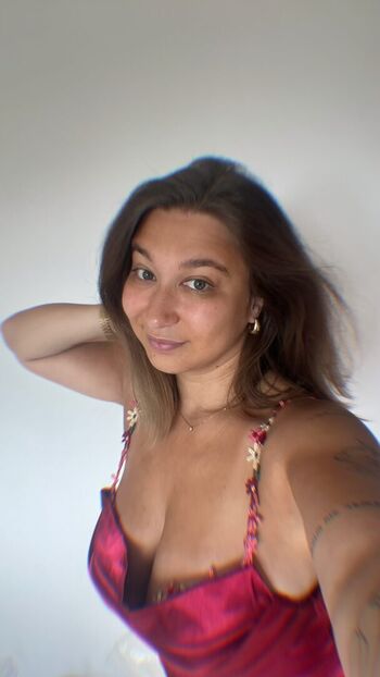 Full leaked Apoline perret private photo