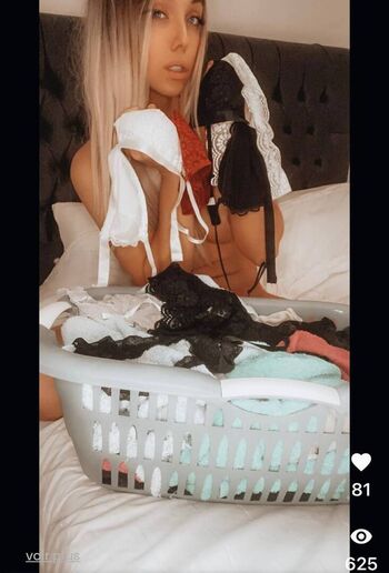 Full leaked Aprildavis private photo