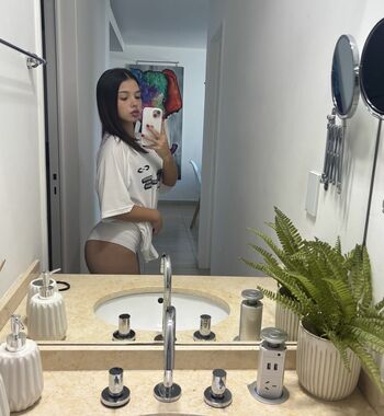 Full leaked Aprilestrela private photo