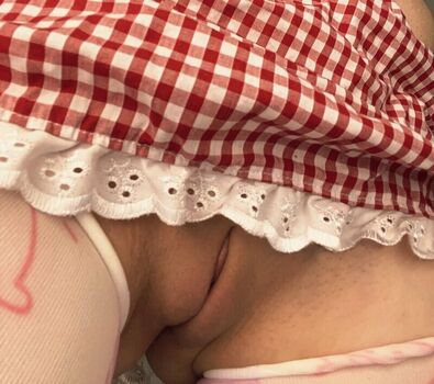 Full leaked Araalessia private photo