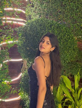 Full leaked Aradhya private photo