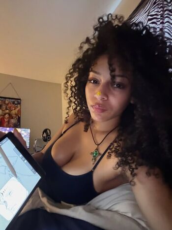 Full leaked Archangellz page private photo