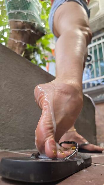 Full leaked Arches empire private photo