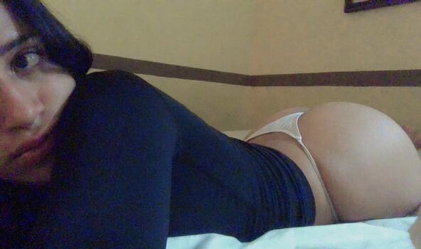 Full leaked Arely pea private photo