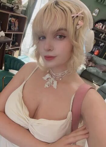 Full leaked Aretteepls private photo