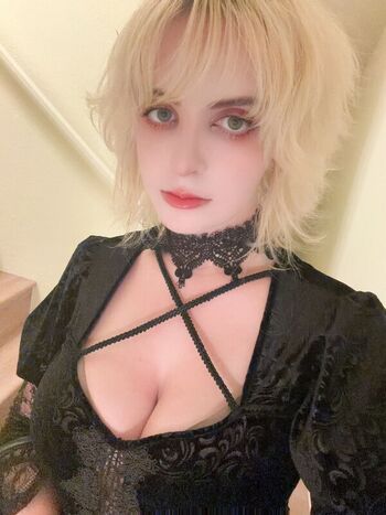 Full leaked Aretteepls private photo