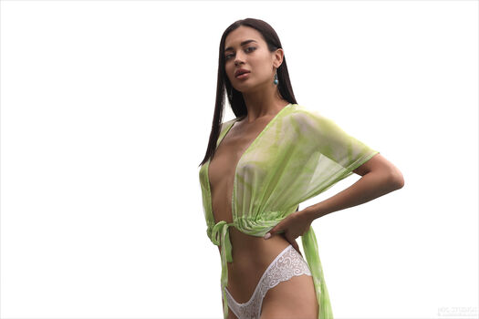 Full leaked Aria star page private photo